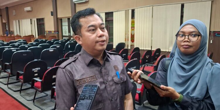 Foto:Ketua DPRD Kotim, Rimbun.