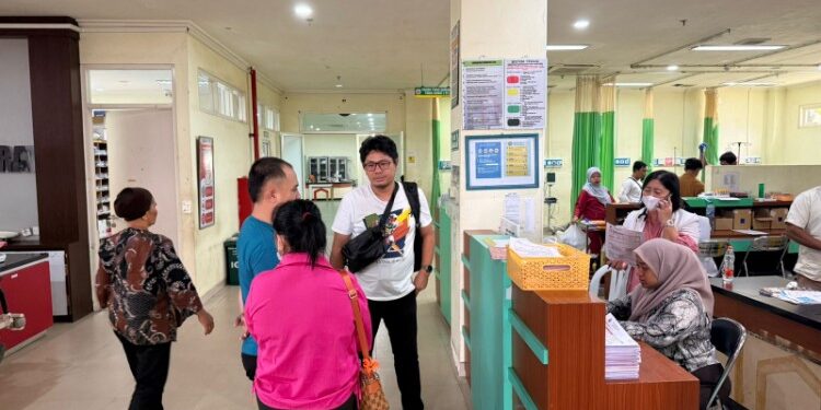 FOTO: IST/MATAKALTENG- DN saat Melanjalani pemeriksaan medis di RSUD Dr Murjani Sampit beberapa waktu lalu.
