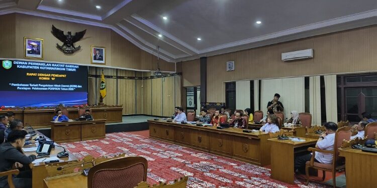 Foto:IST/MATA KALTENG - rapat dengar pendapat (RDP) bersama Komisi III DPRD Kotim yang membahas pengelolaan hibah daerah untuk KONI serta kesiapan menghadapi Porprov 2026, 19 Februari 2026.