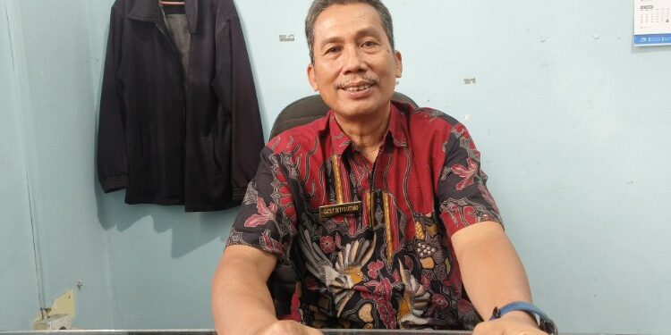 Foto:Kepala Bidang Hubungan Industrial (HI) dan Kesejahteraan pada Dinas Ketenagakerjaan dan Transmigrasi Kotim, Gatut Setyo Utomo.