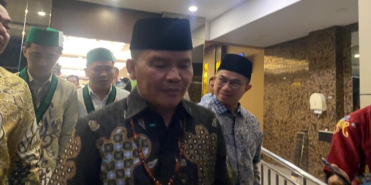 Gubernur Kalimantan Tengah, Agustiar Sabran.