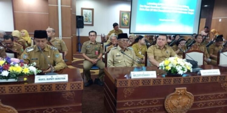 FOTO: IST/MATAKALTENG - Wakil Bupati Suyanto hadiri High Level Meeting (HLM) TP2DD Provinsi Kalteng.