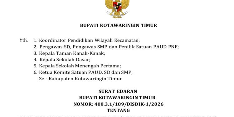 Foto:IST/MATA KALTENG - Tangkapan layar surat edaran pembatasan penggunaan smartphone di sekolah yang ada di Kotim.