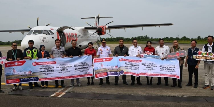 FOTO: IST - Wakili Gubernur, Plt. Sekda Kalteng Resmi Buka Penerbangan Wings Air Rute Palangka Raya-Pangkalan Bun dan Muara Teweh-Banjarmasin.