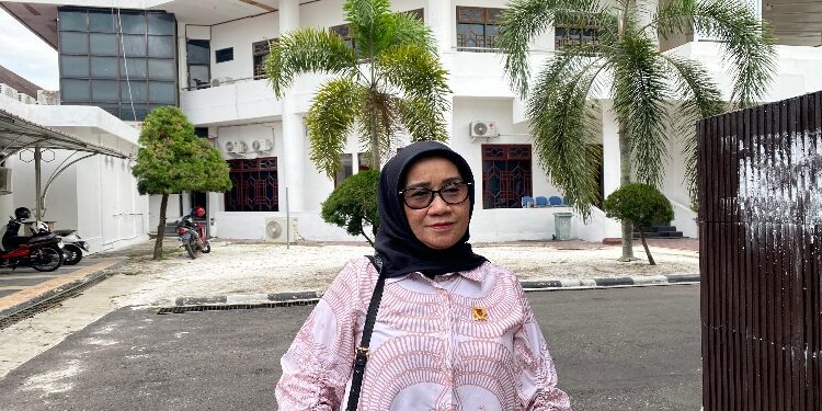 Ketua Komisi II DPRD Kalteng, Siti Nafsiah.