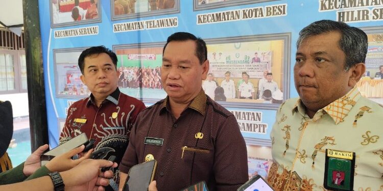 Foto:Bupati Kotim Halikinnor.