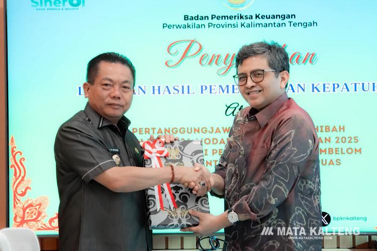 Bupati Kapuas Terima LHP BPK RI Kalteng, Tegaskan Pengelolaan Keuangan Daerah yang Akuntabel