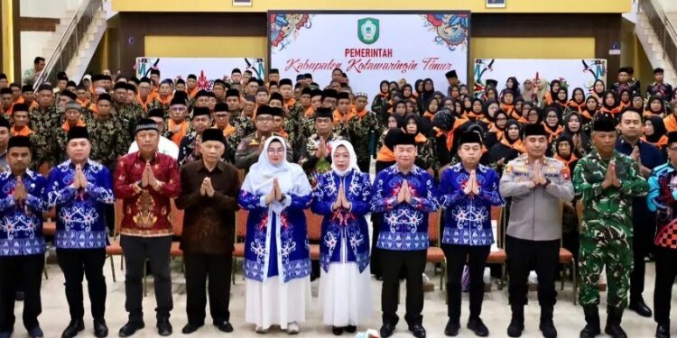 Foto:IST/MATA KALTENG - Pelepasan Jamaah Haji Kotim, 30 April 2026.