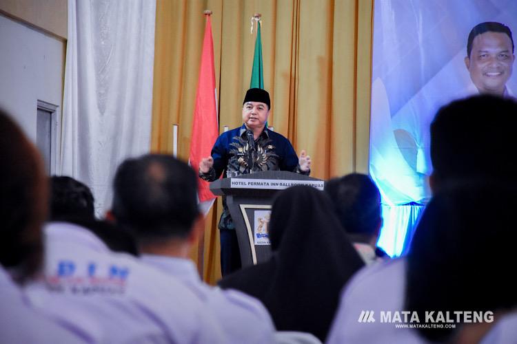 Wabup Hadiri Pelantikan Pengurus KADIN Kapuas Masa Bakti 2026–2031
