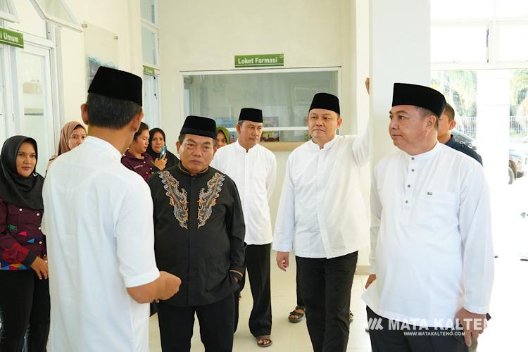 Bupati Kapuas Tinjau Gedung Puskesmas Desa Sakata Bangun