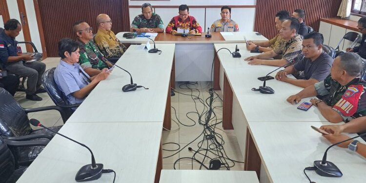 Foto:DIAN/MATA KALTENG - siaran pers (Press Release) oleh Pemerintah Kabupaten Kotawaringin Timur terkait rencana pembangunan Batalyon Infanteri Teritorial Pembangunan (Yonif TP) 923/Mentaya di Kabupaten Kotawaringin Timur, 22 Mei 2026.