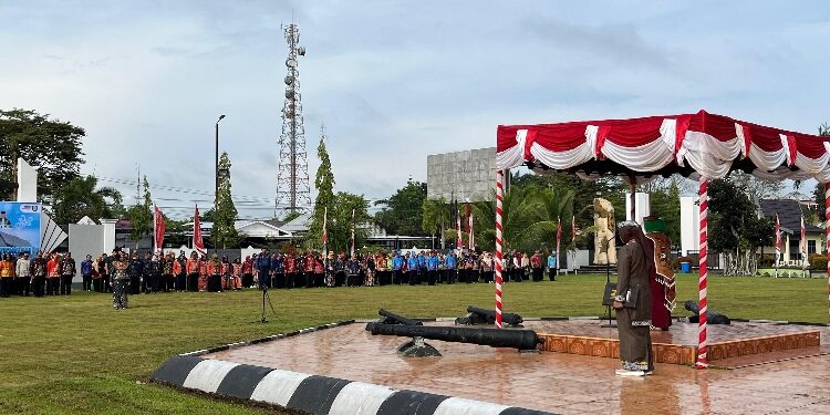 FOTO: IST/MATAKALTENG - Upacara peringatan Hari Jadi Provinsi Kalimantan Tengah ke-69 yang digelar di Kotim, Sabtu 23 Mei 2026.
