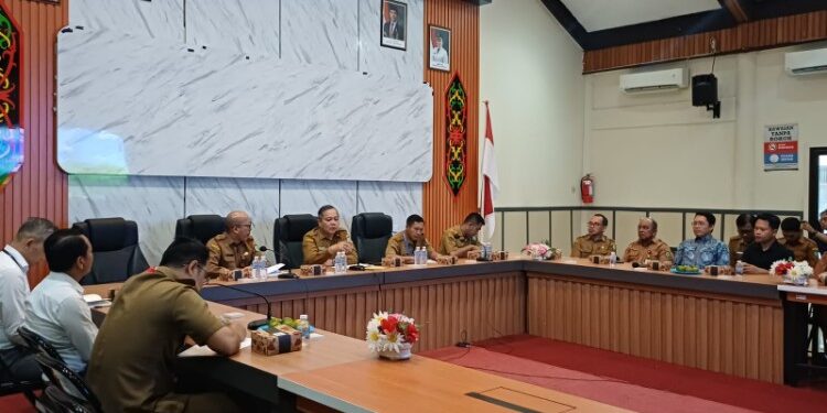 Foto:IST/MATA KALTENG - Rapat pembentukan Forum Koordinasi Lintas Sektor Bidang Literasi Digital dan Keamanan Informasi, Senin 25 Mei 2026.