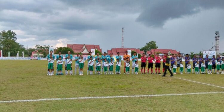 Foto:IST/MATA KALTENG - Pembukaan Turnamen HNR Cup II Tahun 2026, 31 Mei 2026.
