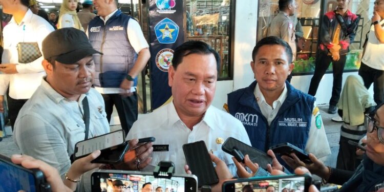 Foto:Bupati Kotim Halikinnor.