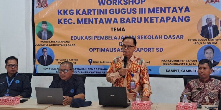 Foto:Koordinator Wilayah (Korwil) Pendidikan Kecamatan Mentawa Baru Ketapang, Jumratul Abidinsyah.