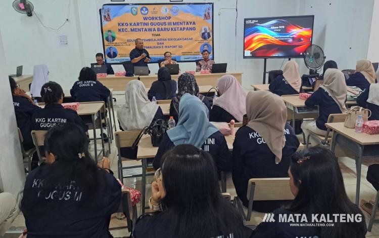 Foto:DIAN/MATA KALTENG - workshop KKG Kartini di Sekolah Rakyat (Islamic Center), Jalan Sudirman, Sampit, Kamis 11 Juni 2026.