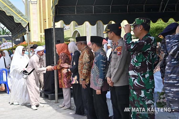 Suasana Haru Warnai Penyambutan Kepulangan Jemaah Haji