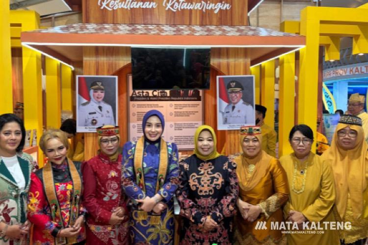 Produk Kriya Unggulan Kobar Ada di Kalteng Expo Palangka Raya, Yuk Datang !!