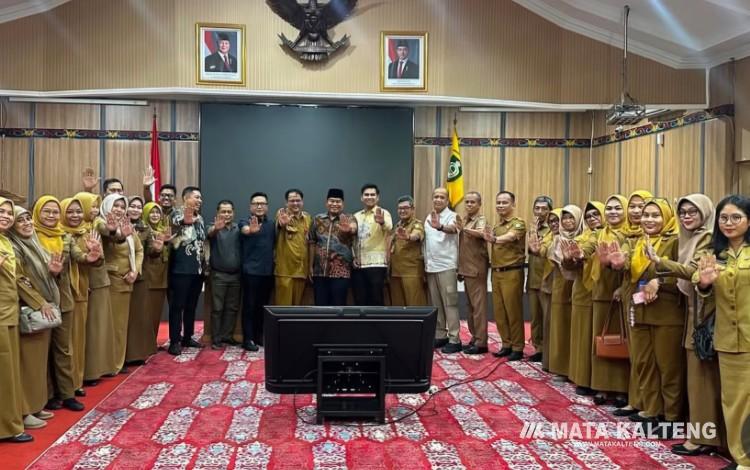 Foto:IST/MATA KALTENG -rapat kerja Badan Pembentukan Peraturan Daerah (Bapemperda) DPRD Kotim bersama pemerintah daerah.