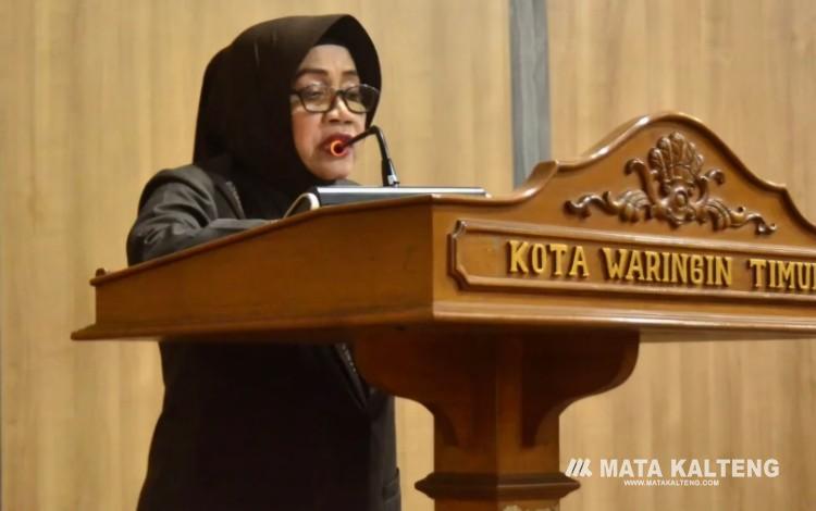 Foto:Anggota Fraksi Golkar Mariani.