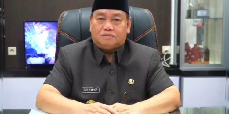 Foto:Bupati Kotim Halikinnor.