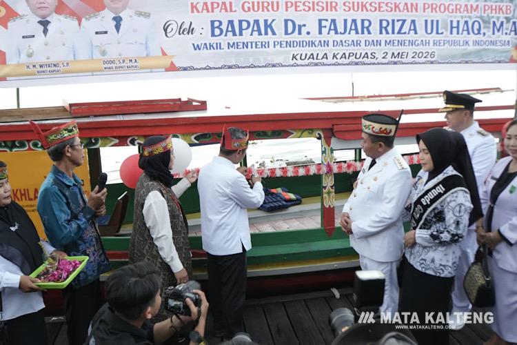 Wamensikdasmen Luncuran Kapal Guru Pesisir dan Apresiasi Program PHKB