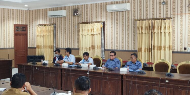 Foto:IST/MATA KALTENH - Rapat kerja Komisi II bersama PT PLN, 28 Juli 2026.